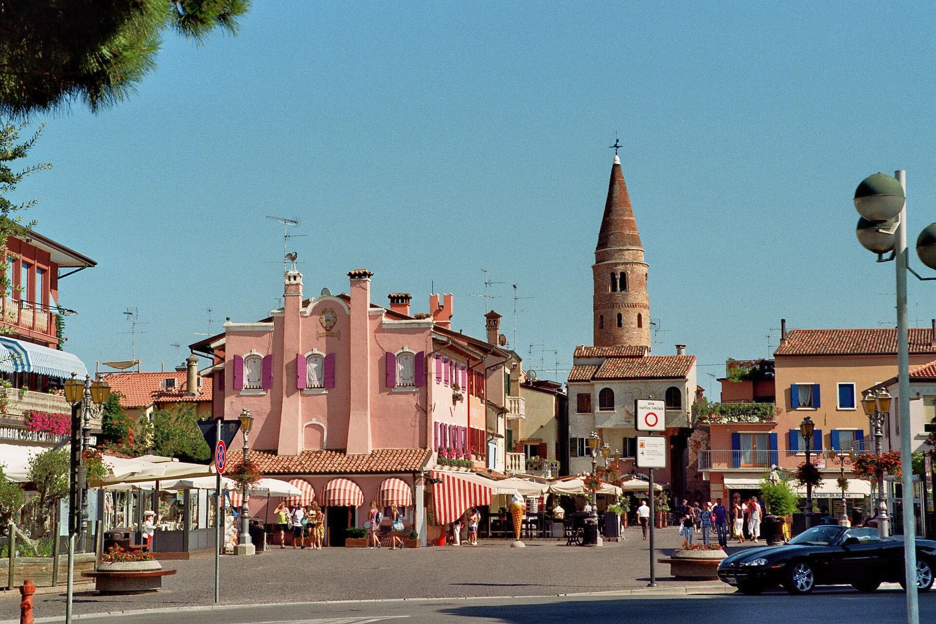 Ponte di Ognissanti 2026 a Caorle: ristoranti, dove mangiare, eventi